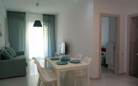 New Apartment Near Metro Larissis In The Centre Of Athens